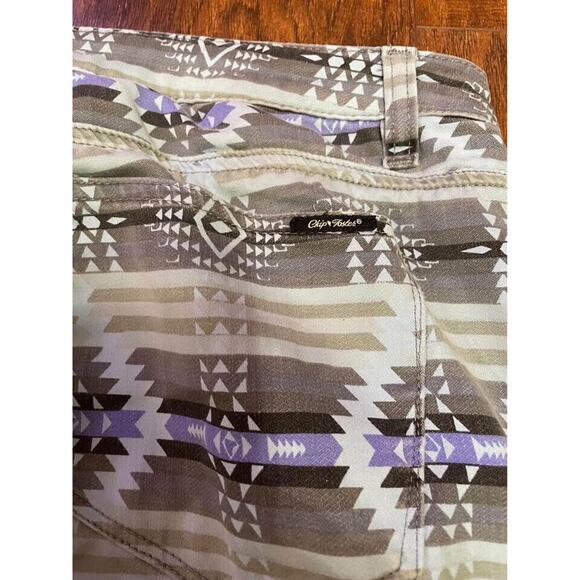 Chip Foster Women's Skinny Jeans Southwestern Boho Aztec Print Pants Size 25 - Picture 4 of 6